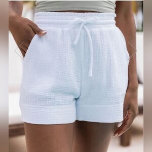 Brand new Pink Lily shorts